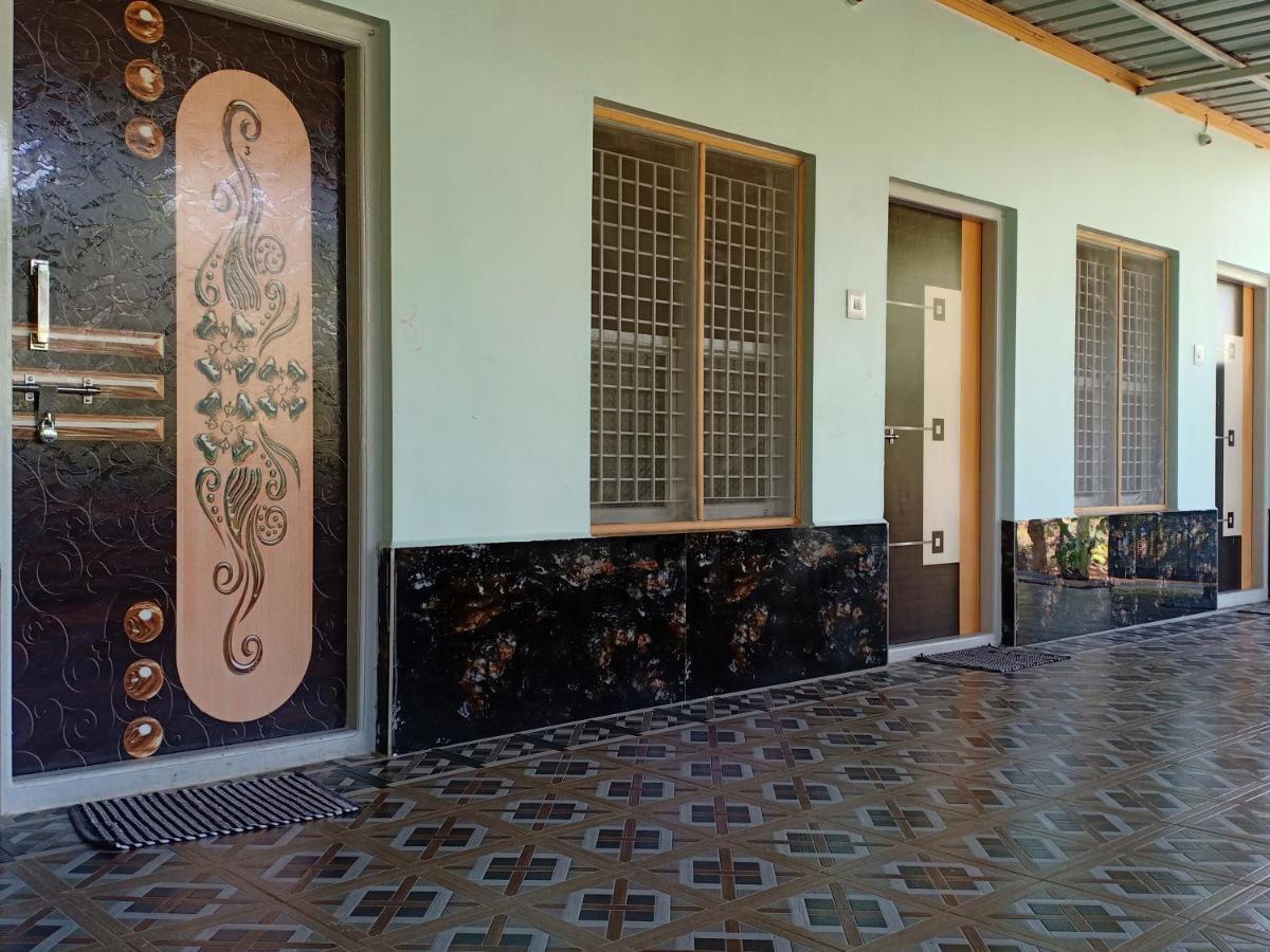 Banana Farm House Hampi Exterior photo
